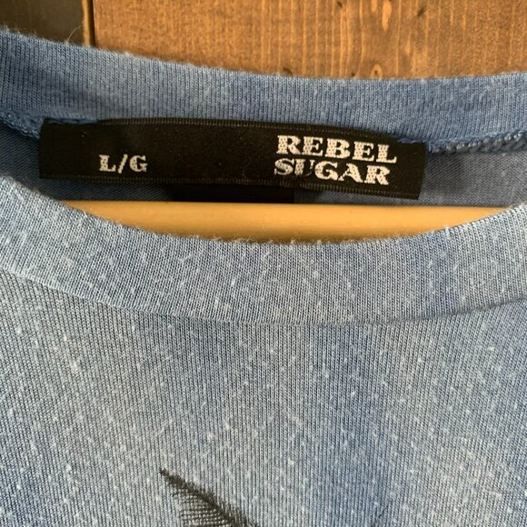 Rebel Sugar Graphic Tee Women's Size L - Picture 3 of 6